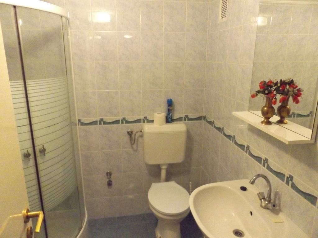 Kiraly Apartman Fonyod Exterior photo